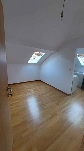 Zwei -Schlafzimmer -Wohnung in Budva in der Nähe der Altstadt — photo 4
